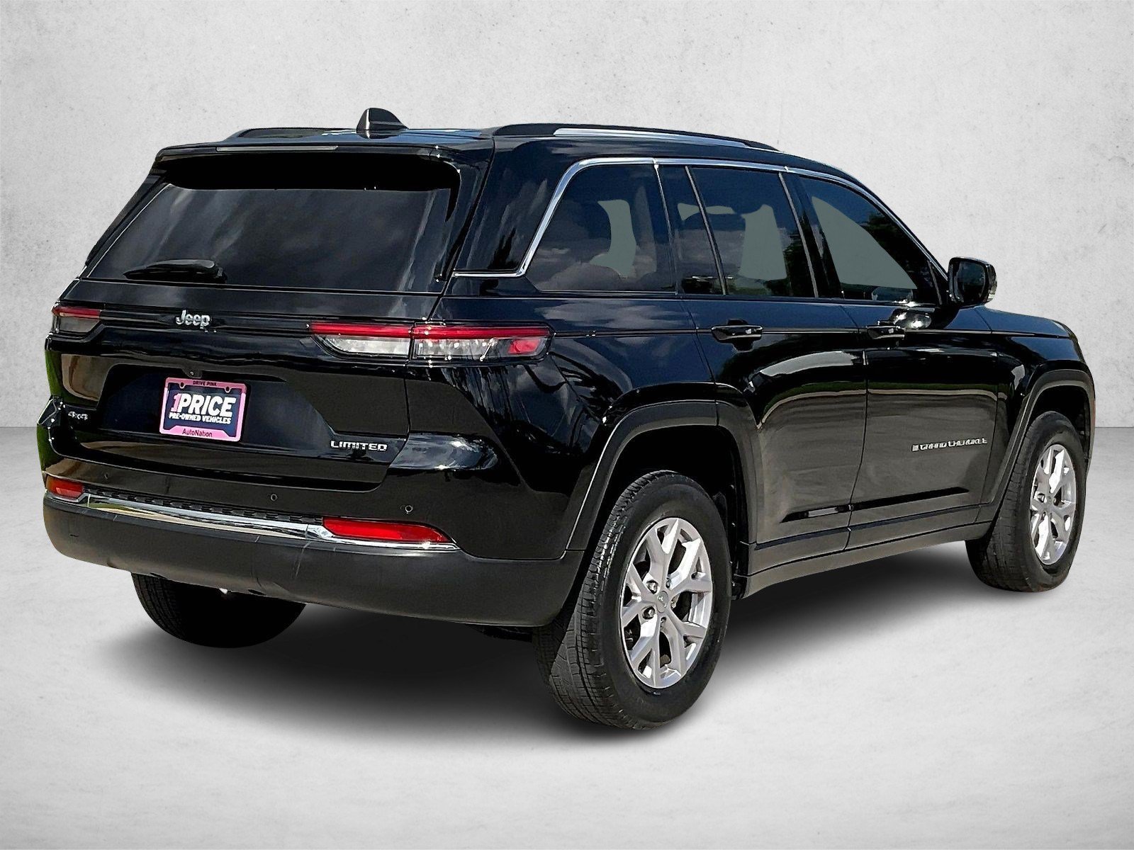 Used 2022 Jeep Grand Cherokee Limited Sport Utility