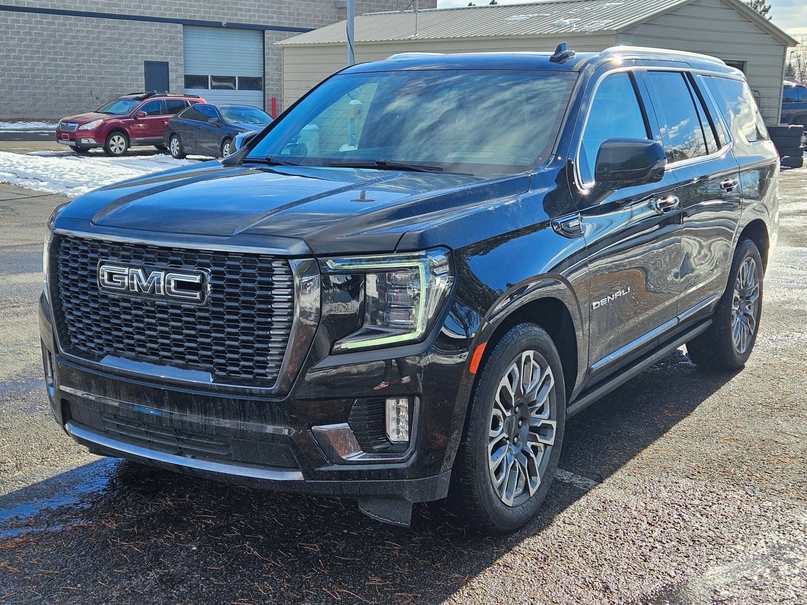 2024 GMC Yukon Denali Ultimate's photo