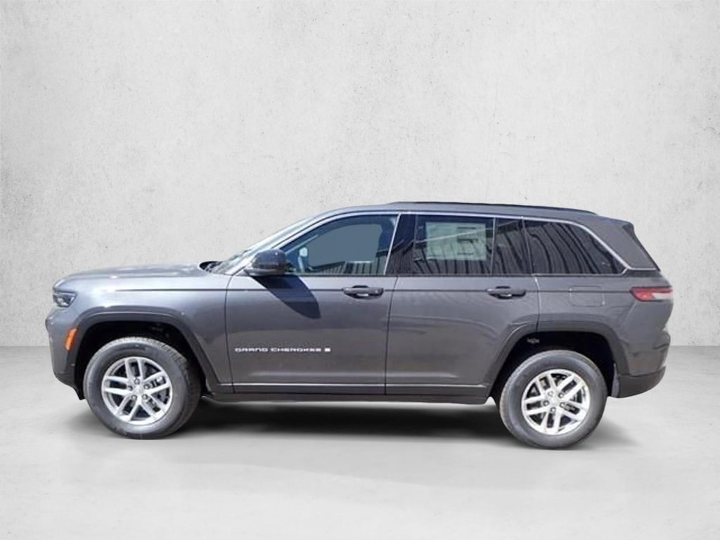 New 2025 Jeep Grand Cherokee Laredo X SUV