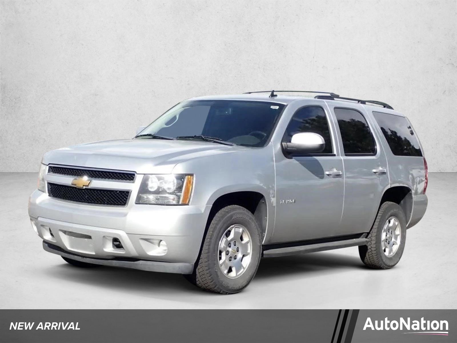 2013 Chevrolet Tahoe 4WD LS's photo