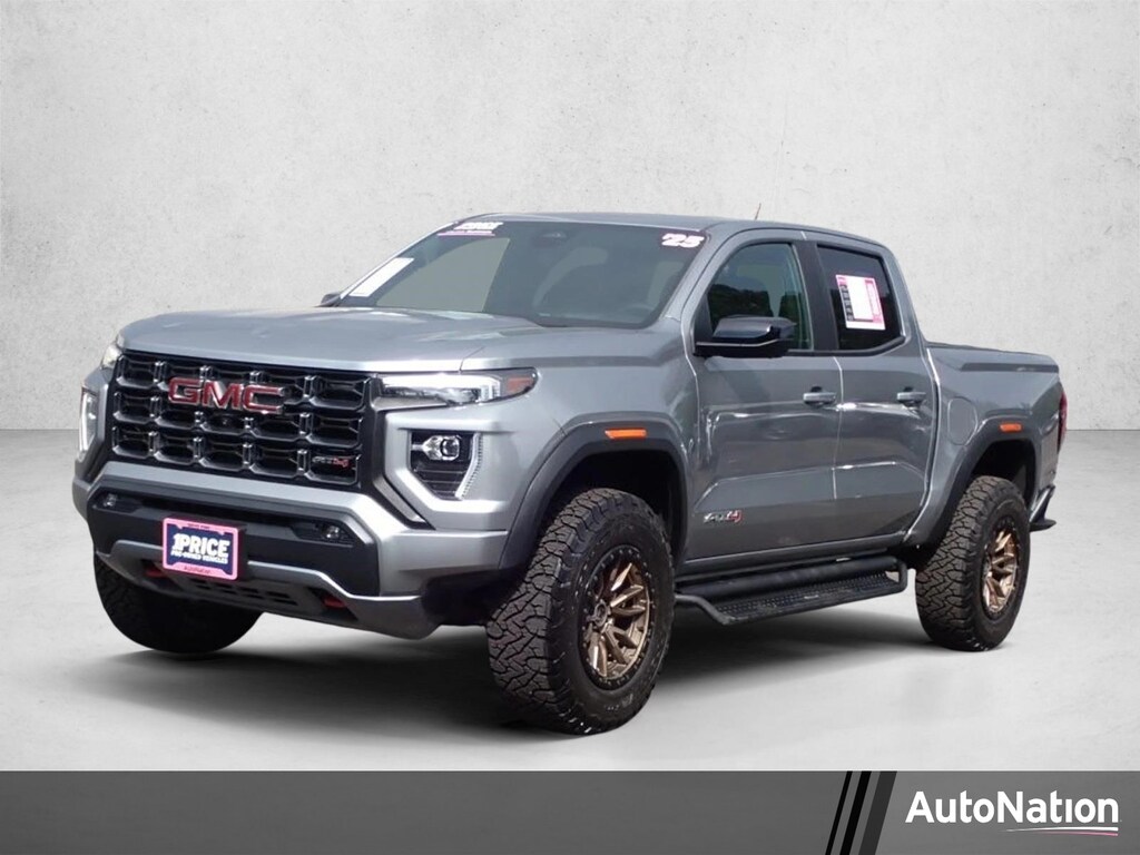 Used 2025 GMC Canyon 4WD AT4 Crew Cab Pickup