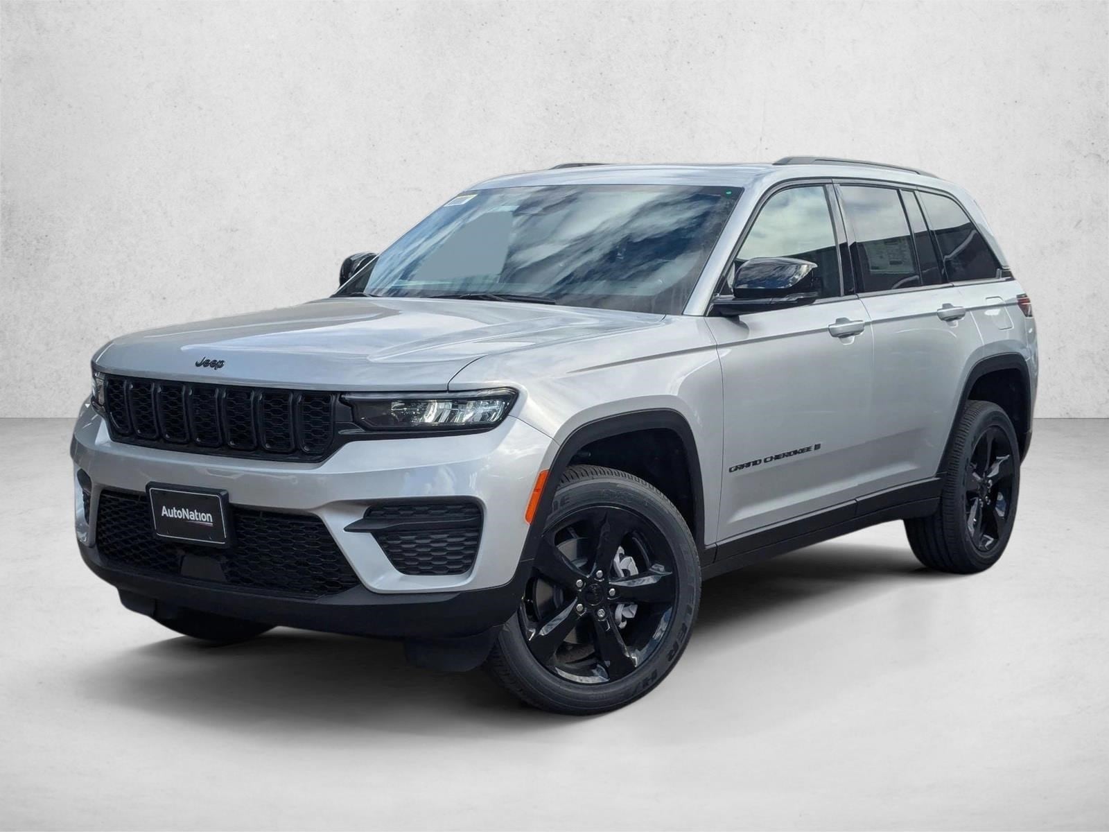 2025 Jeep Grand Cherokee Altitude's photo