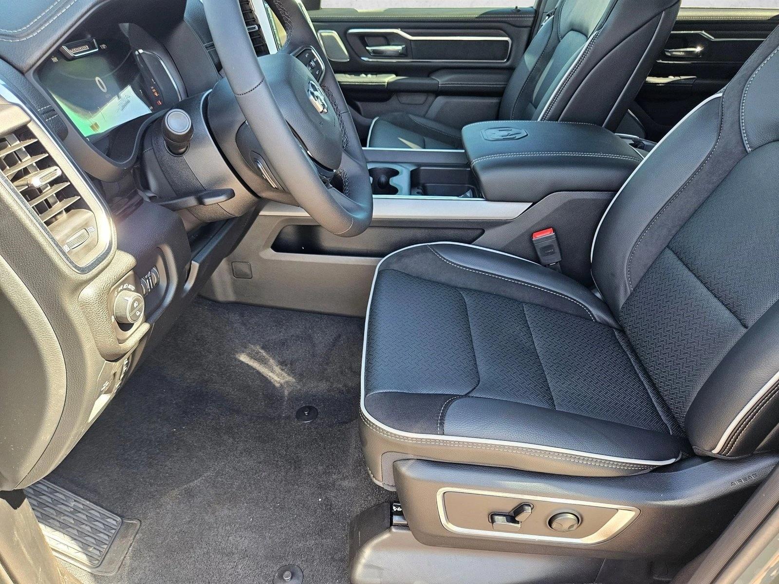 2026 Ram 1500 Laramie photo 4