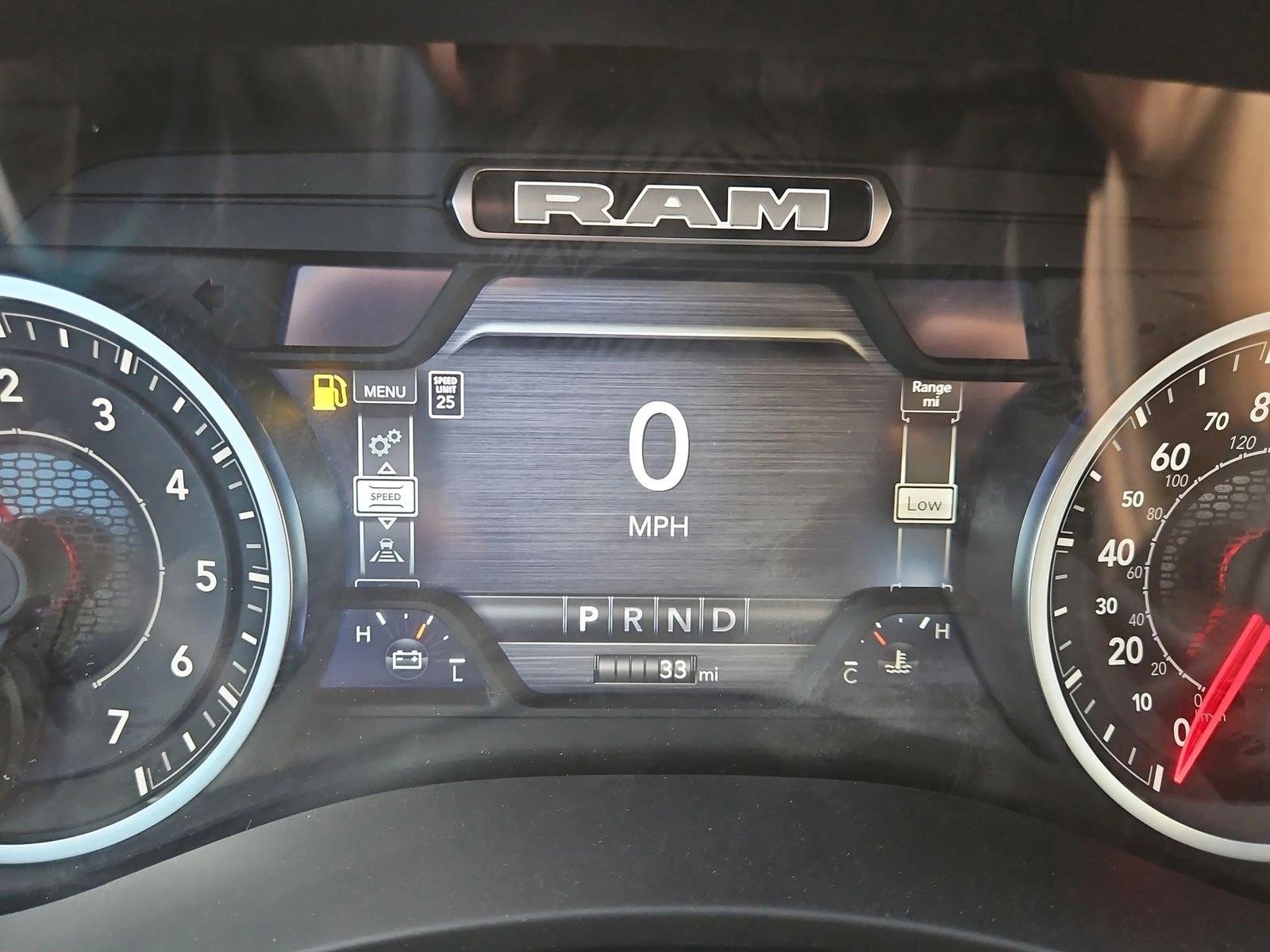 2025 RAM 2500 Tradesman - Photo 11