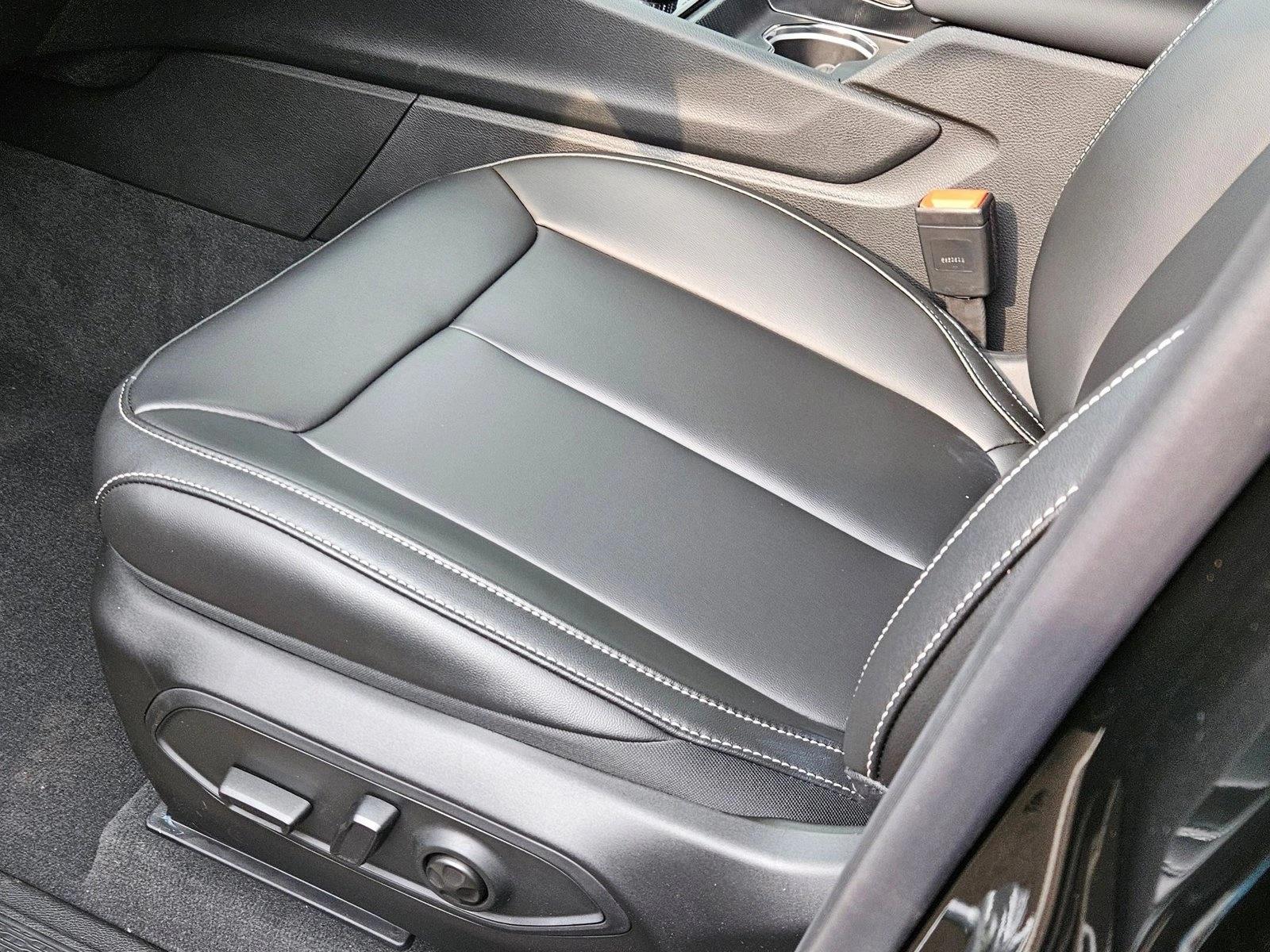 2025 Jeep Grand Cherokee Limited photo 4
