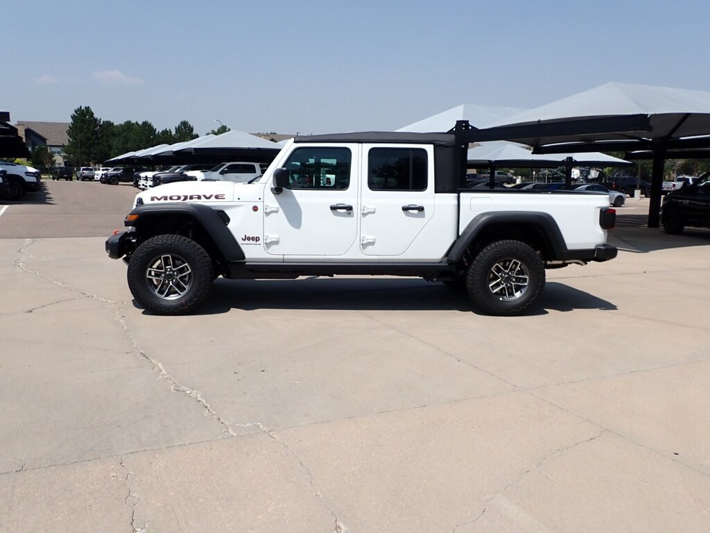 New 2026 Jeep Gladiator Mojave Truck Crew Cab