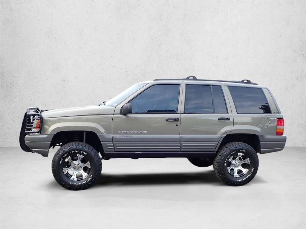 Used 1997 Jeep Grand Cherokee Laredo Sport Utility