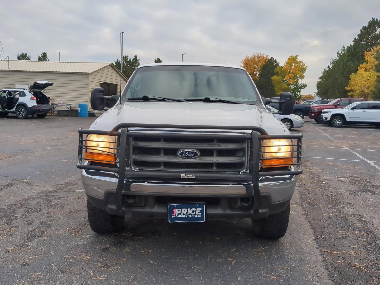 1999 Ford F-250 XL photo 2