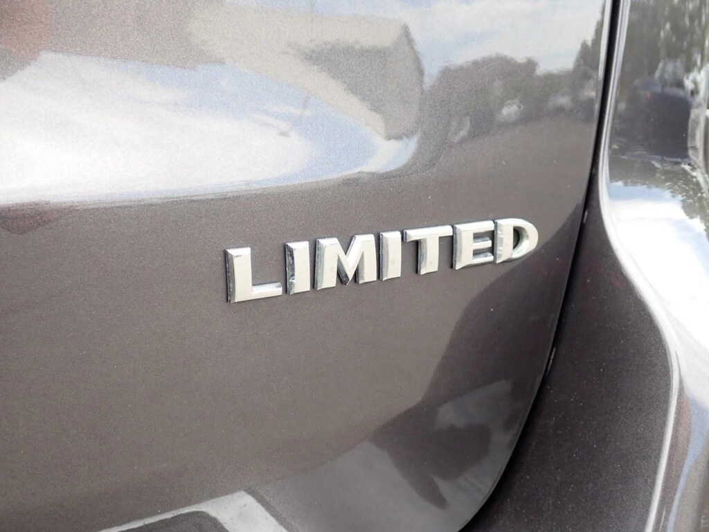 Used 2015 Jeep Grand Cherokee Limited Sport Utility