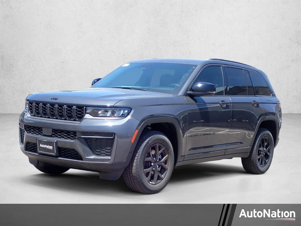 New 2026 Jeep Grand Cherokee Laredo Altitude SUV