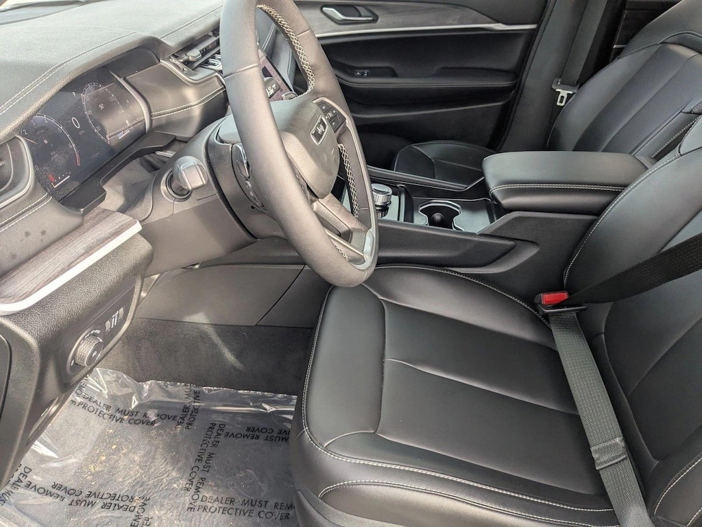 New 2025 Jeep Grand Cherokee Limited SUV