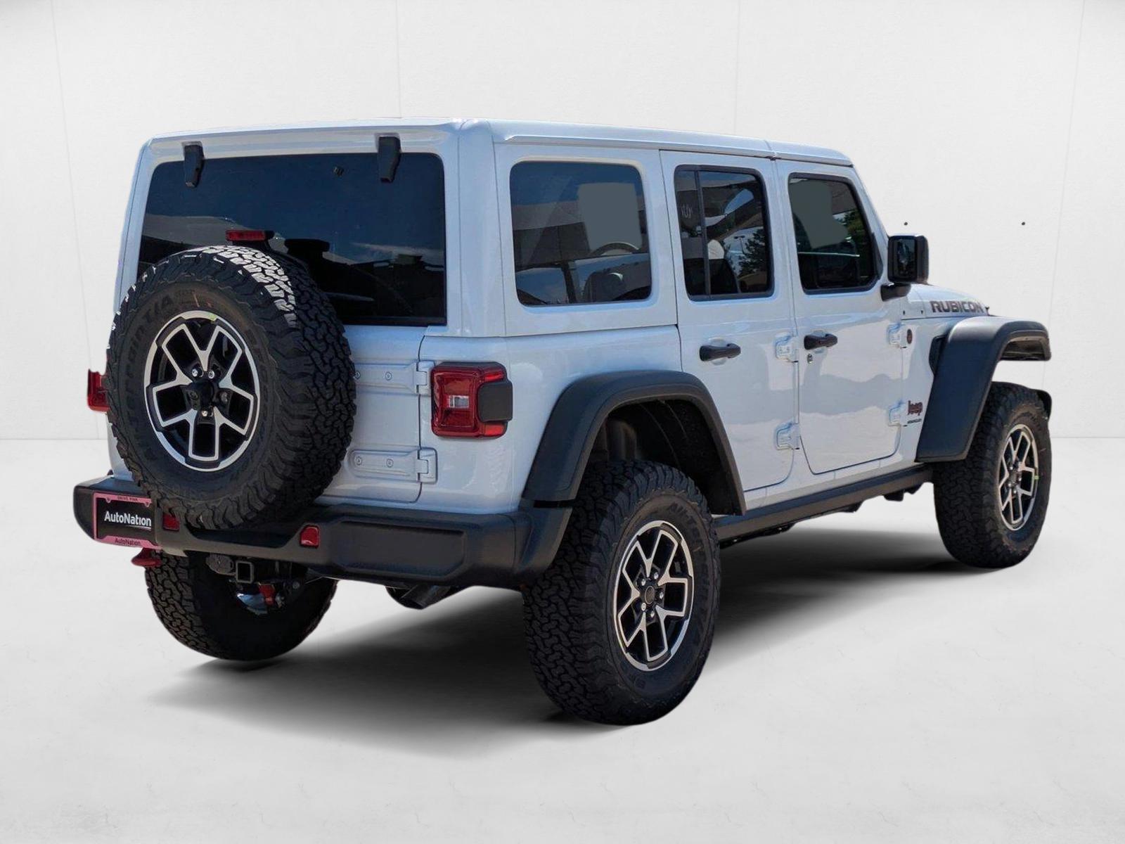 2025 Jeep Wrangler Rubicon photo 2