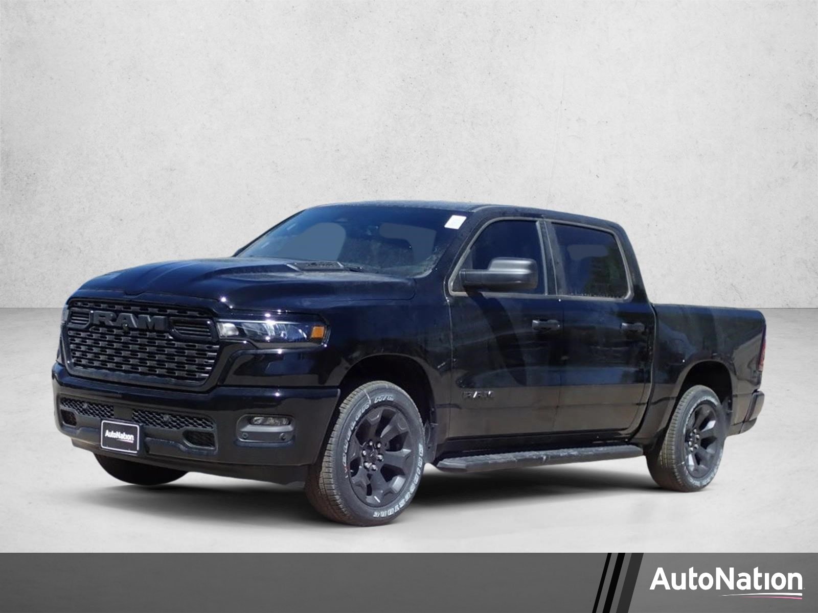 2026 RAM 1500 Express 4x4 Crew Cab 5'7's photo