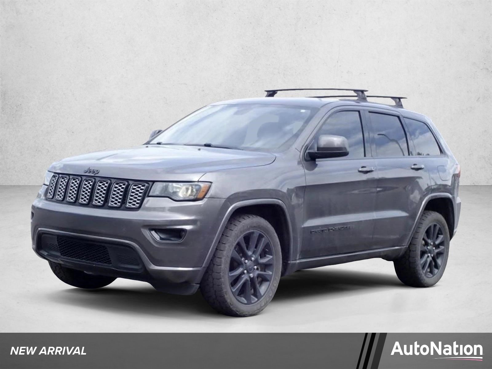 2017 Jeep Grand Cherokee Altitude 4WD's photo