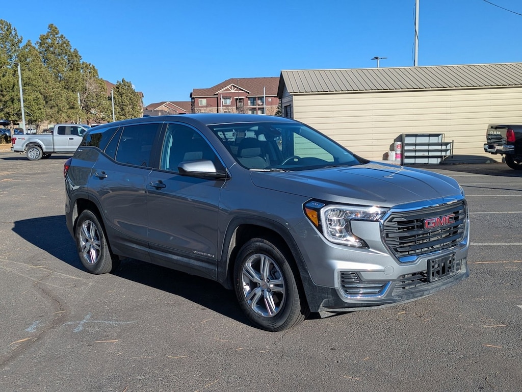 Used 2024 GMC Terrain SLE Sport Utility