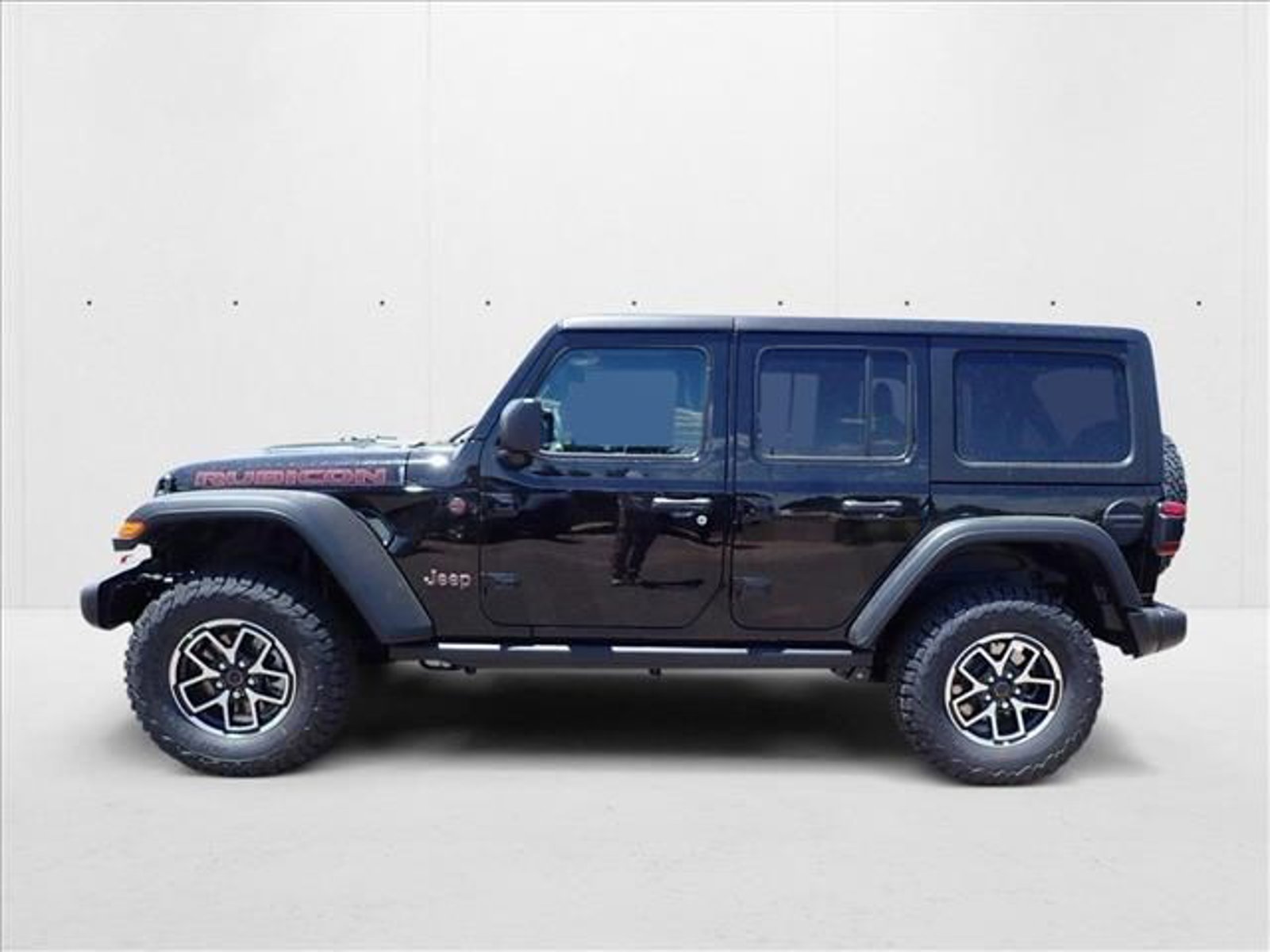 2025 Jeep Wrangler Rubicon photo 2