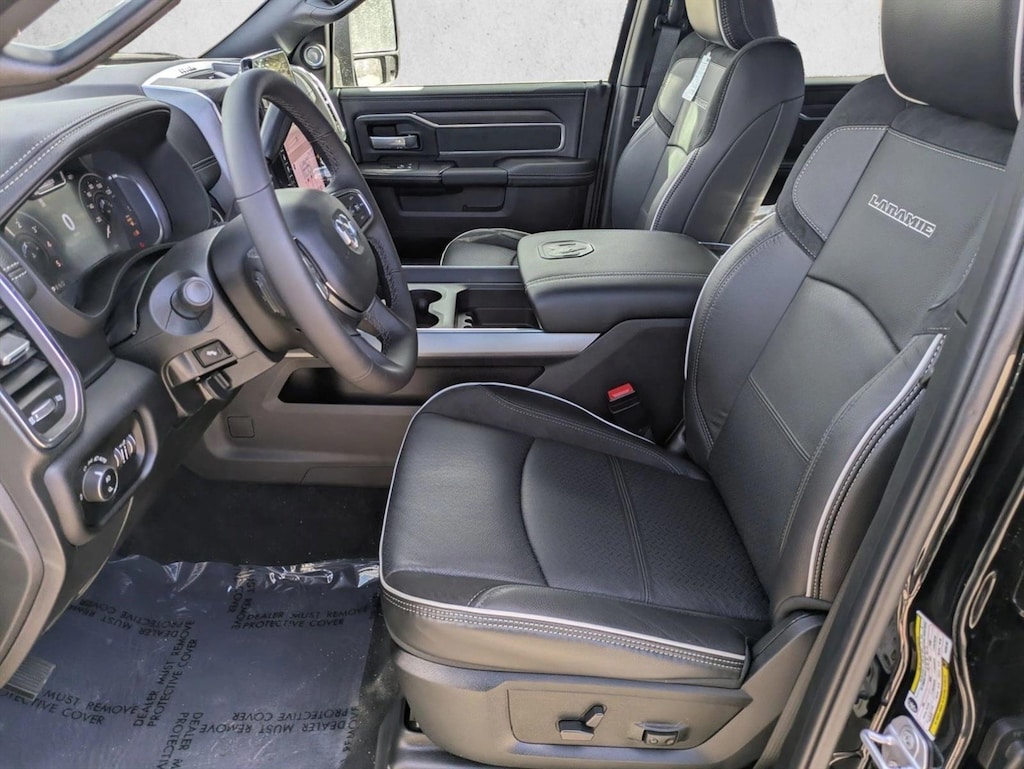 New 2026 Ram 3500 Laramie Truck Crew Cab