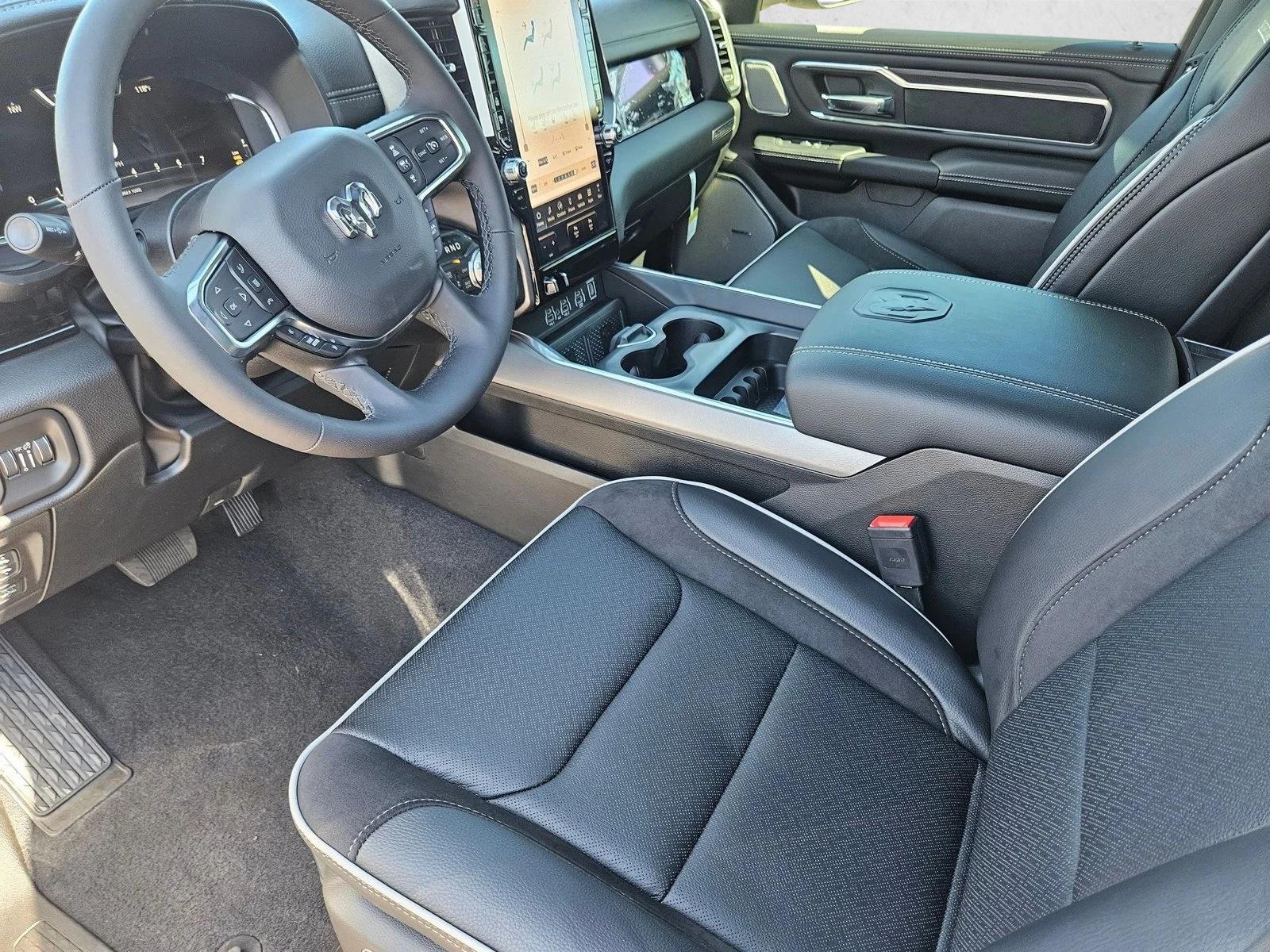 2026 Ram 1500 Laramie photo 3