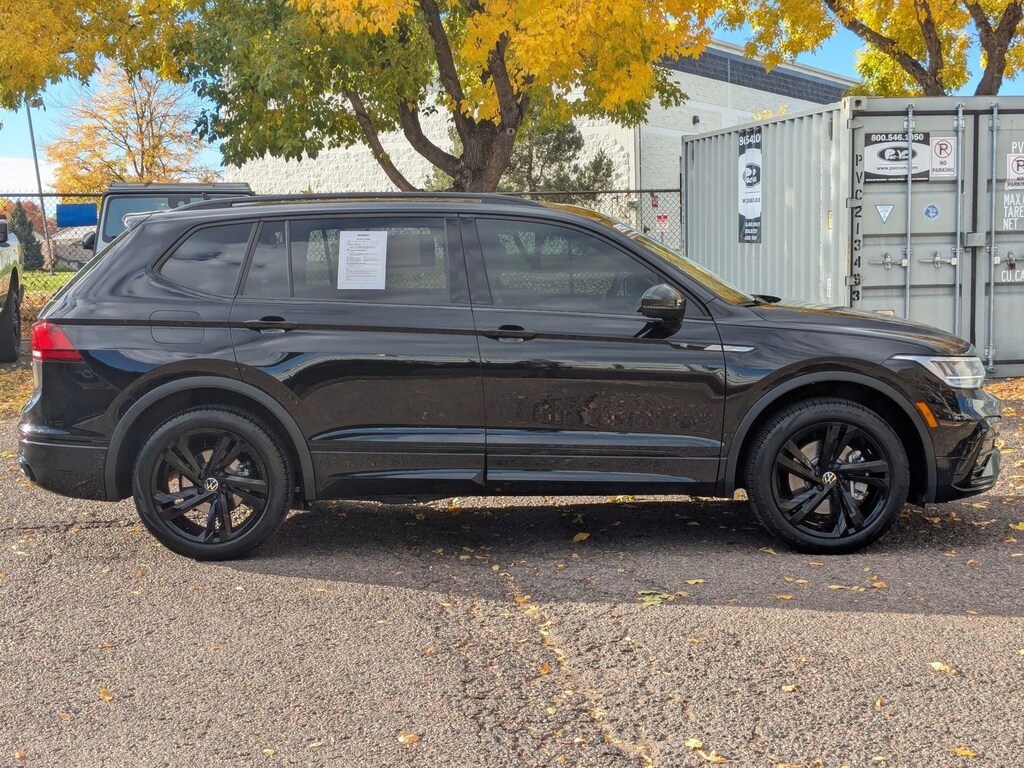 Used 2024 Volkswagen Tiguan SE R-Line Black Sport Utility