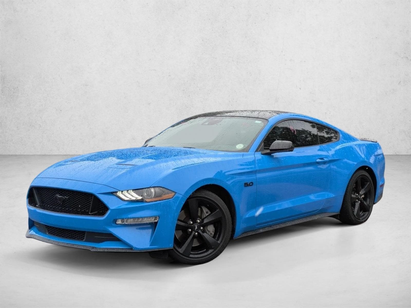 2022 Ford Mustang GT Premium's photo