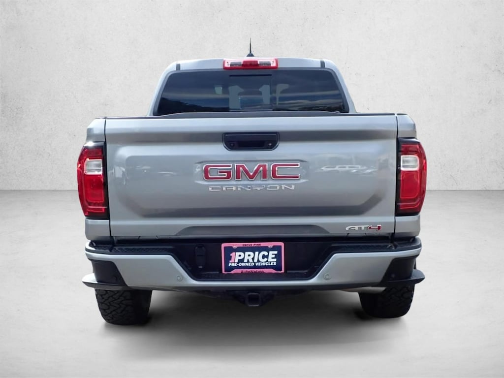 Used 2025 GMC Canyon 4WD AT4 Crew Cab Pickup