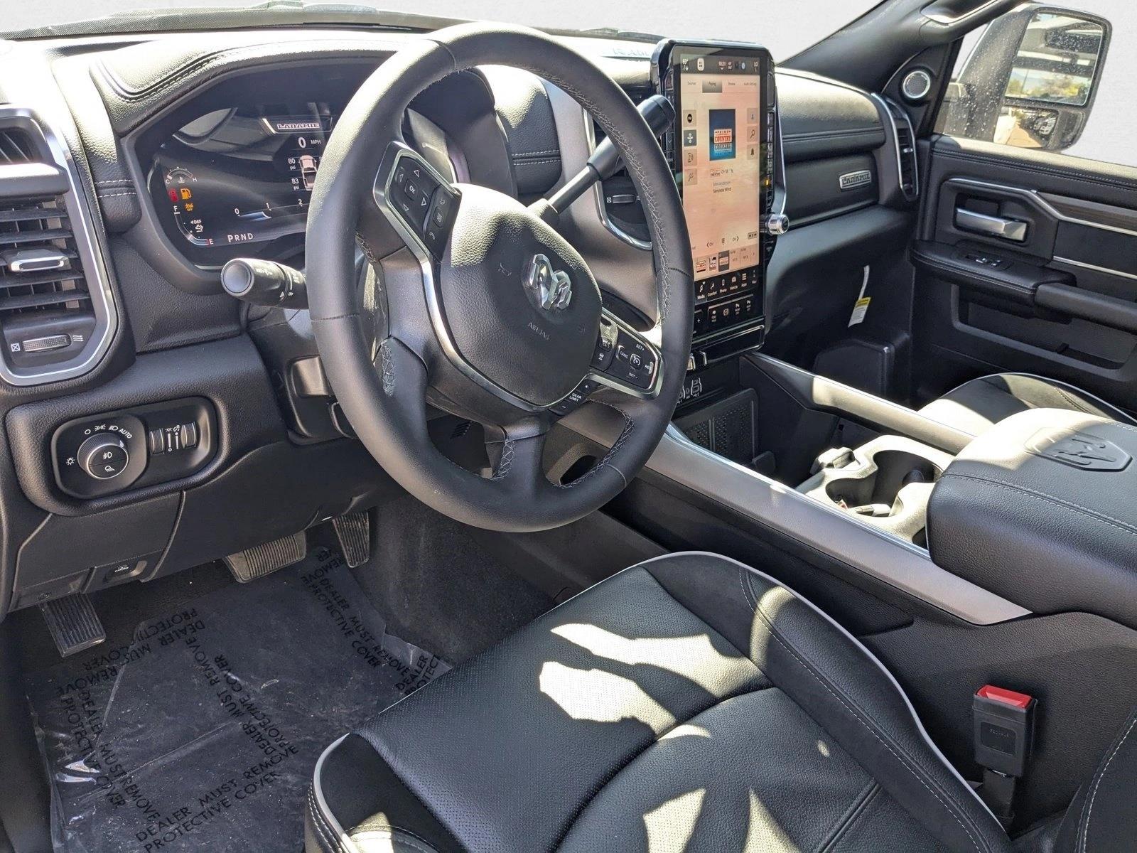 2025 Ram 2500 Laramie photo 3