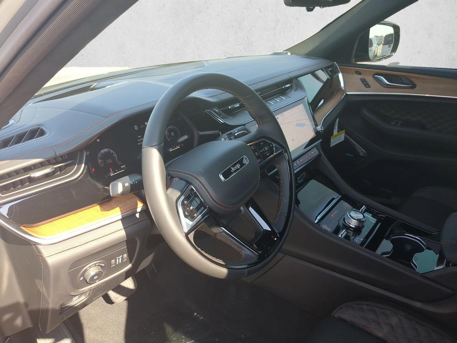 New 2027 Jeep Grand Cherokee 2 Row Summit SUV