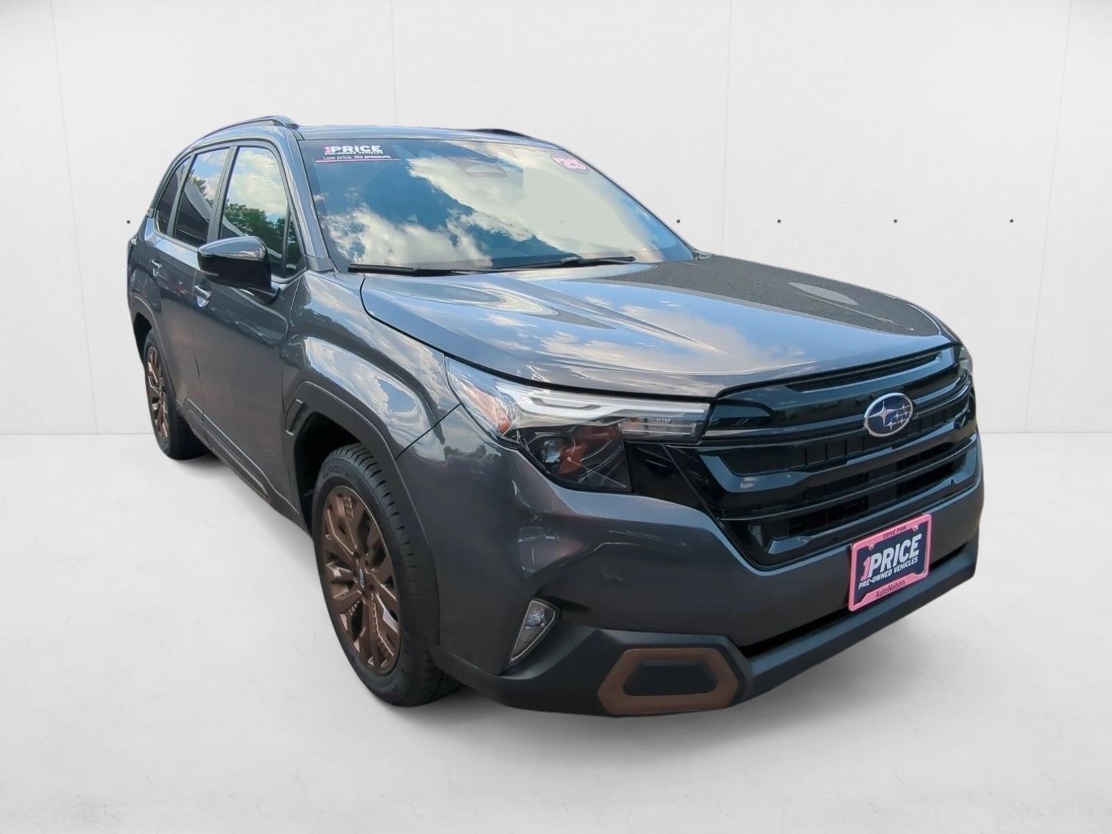 2025 Subaru Forester Sport photo 3