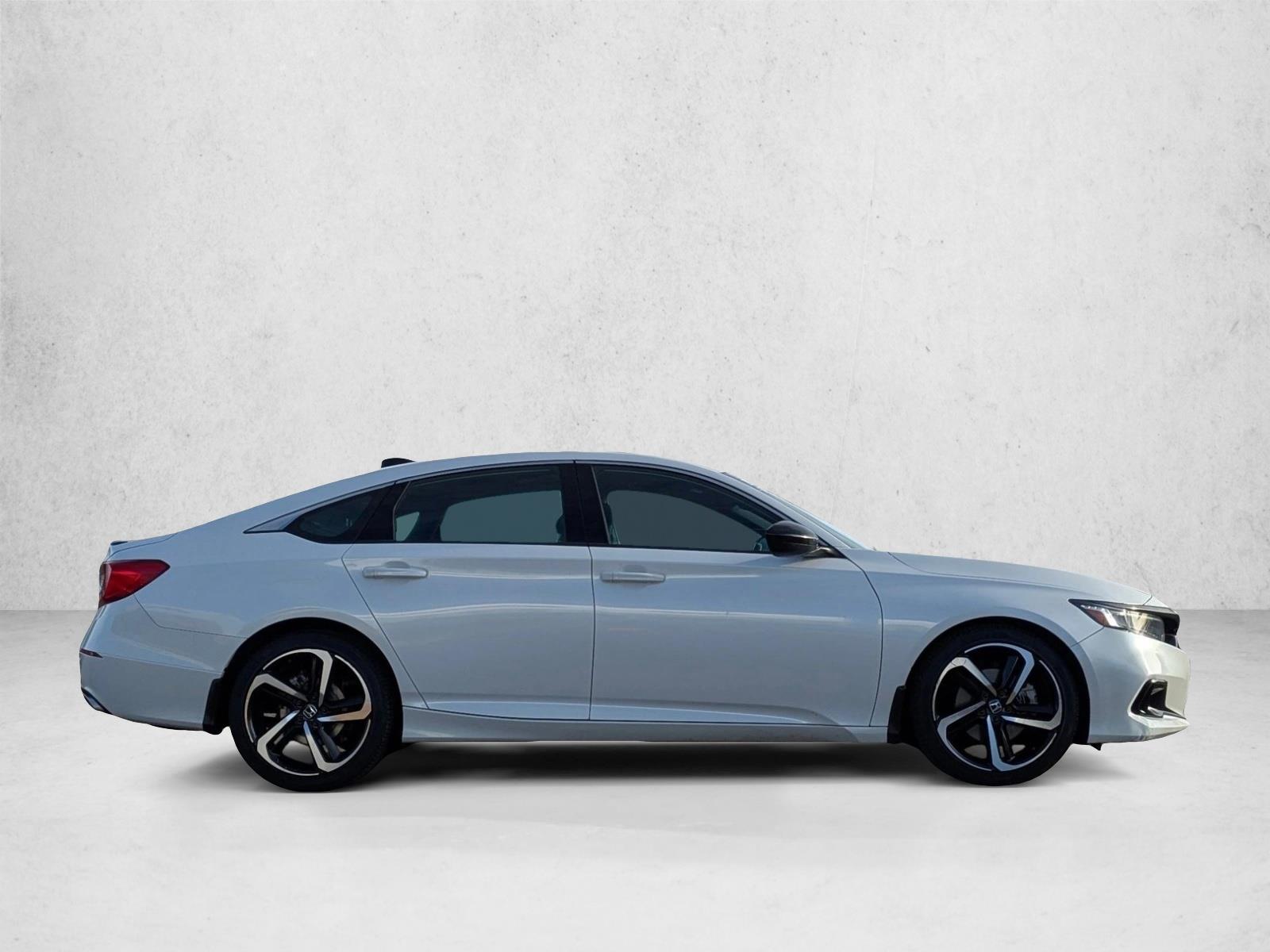 2022 Honda Accord Sport photo 4