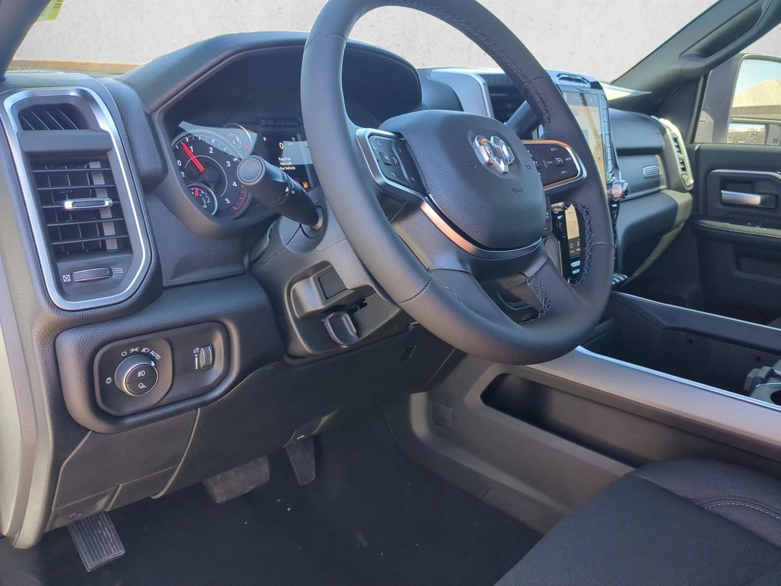 2026 Ram 2500 Big Horn photo 3