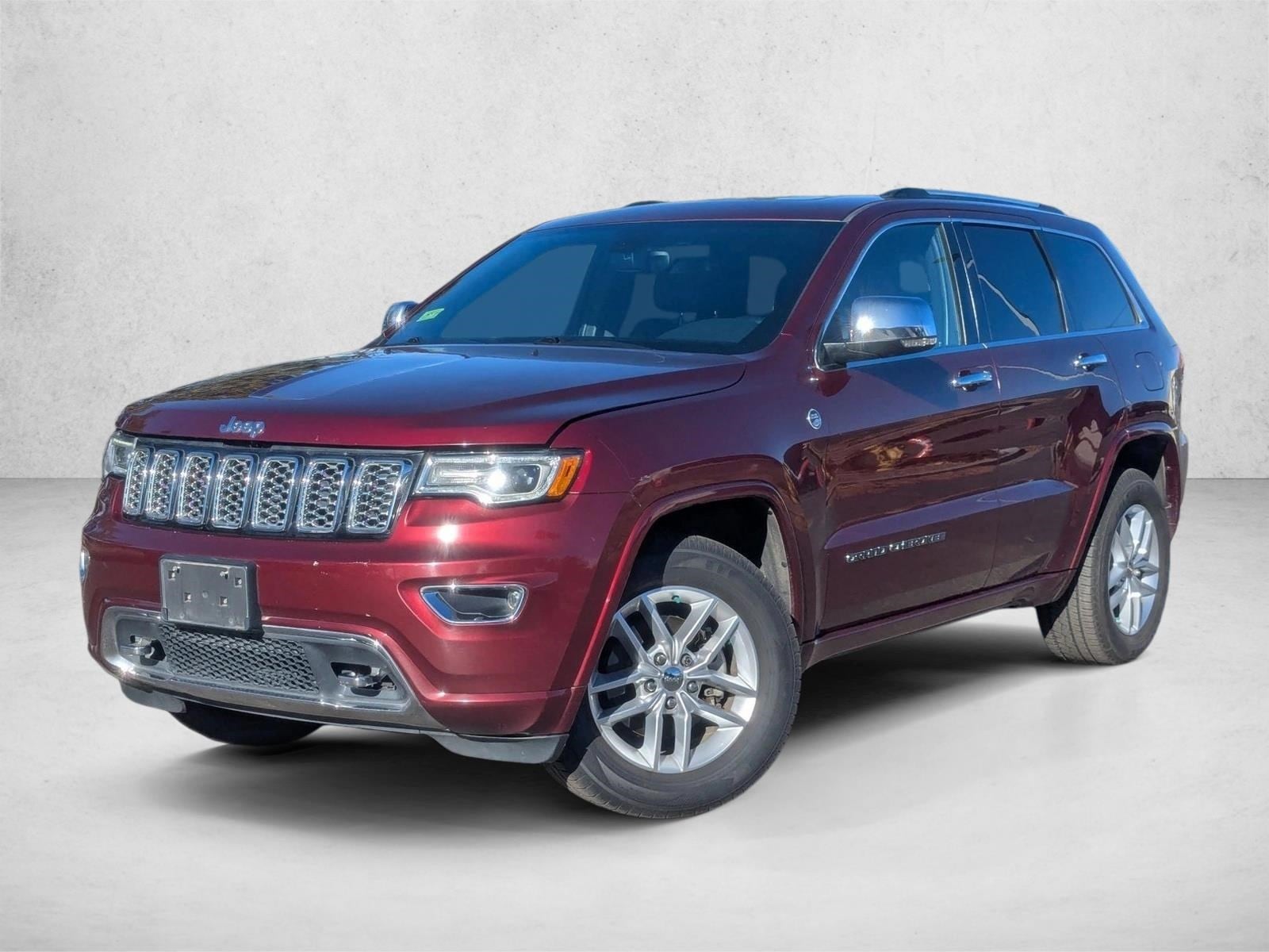 2017 Jeep Grand Cherokee Overland's photo