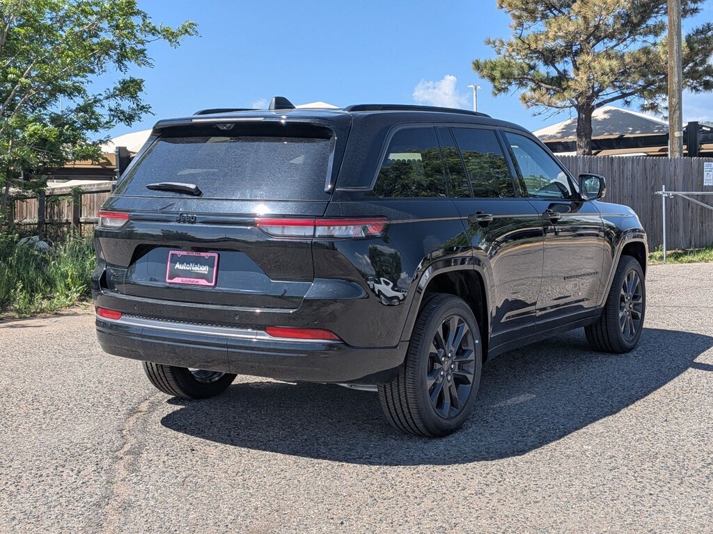 New 2026 Jeep Grand Cherokee Limited Reserve SUV