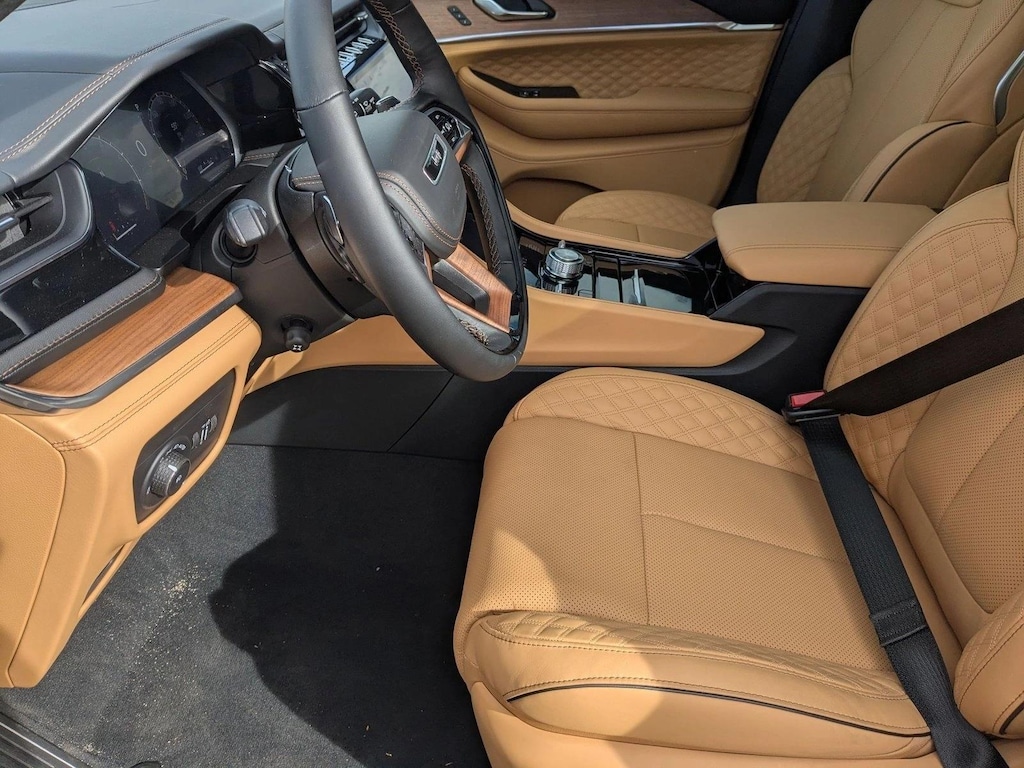 New 2025 Jeep Grand Cherokee Summit Reserve SUV