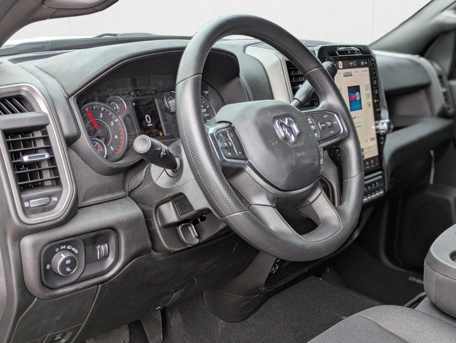 2025 RAM 2500 Tradesman - Photo 3