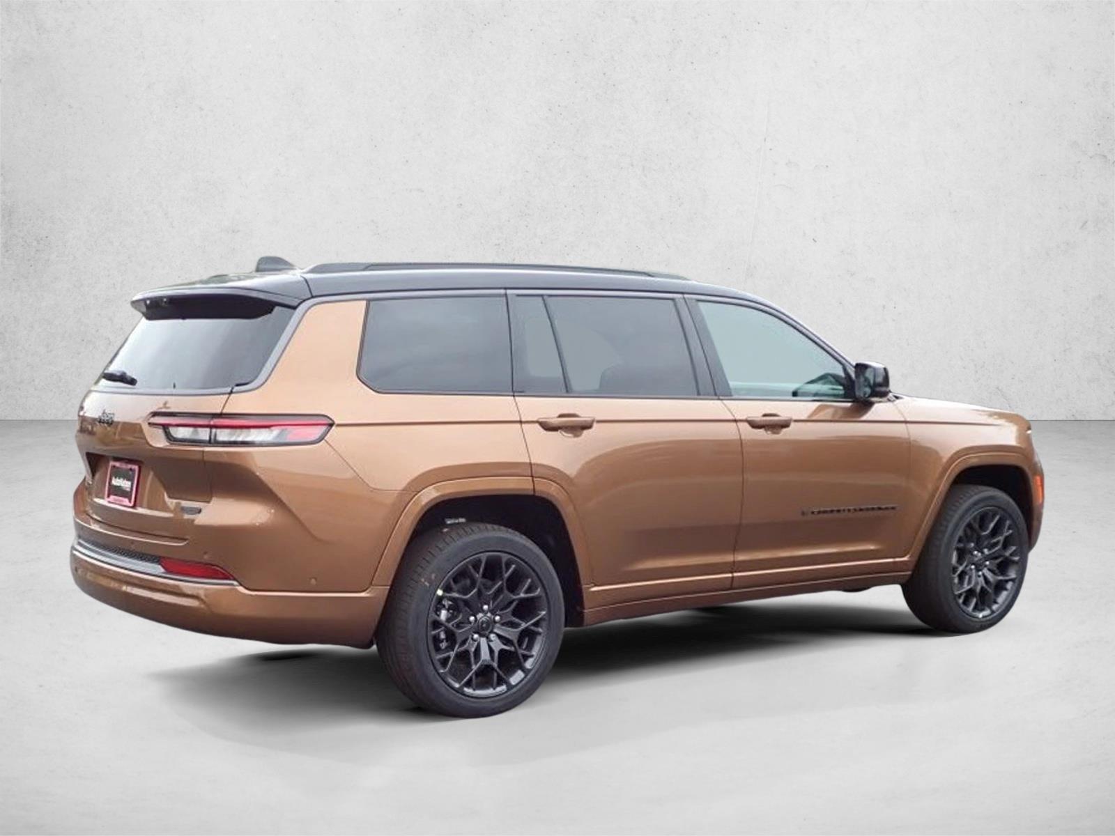 New 2027 Jeep Grand Cherokee L 3 Row Summit SUV