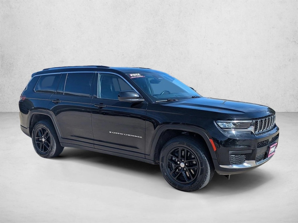 Used 2022 Jeep Grand Cherokee L Laredo Sport Utility