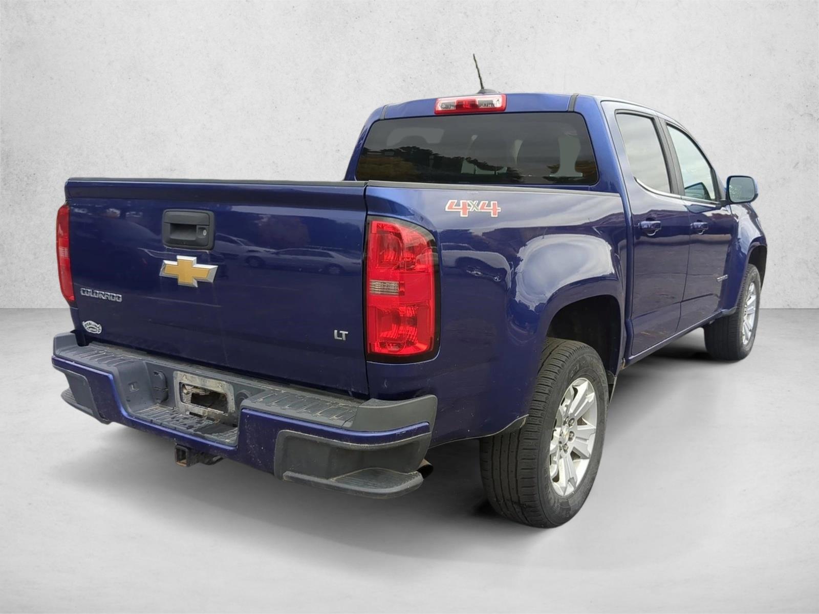 2016 Chevrolet Colorado LT photo 4