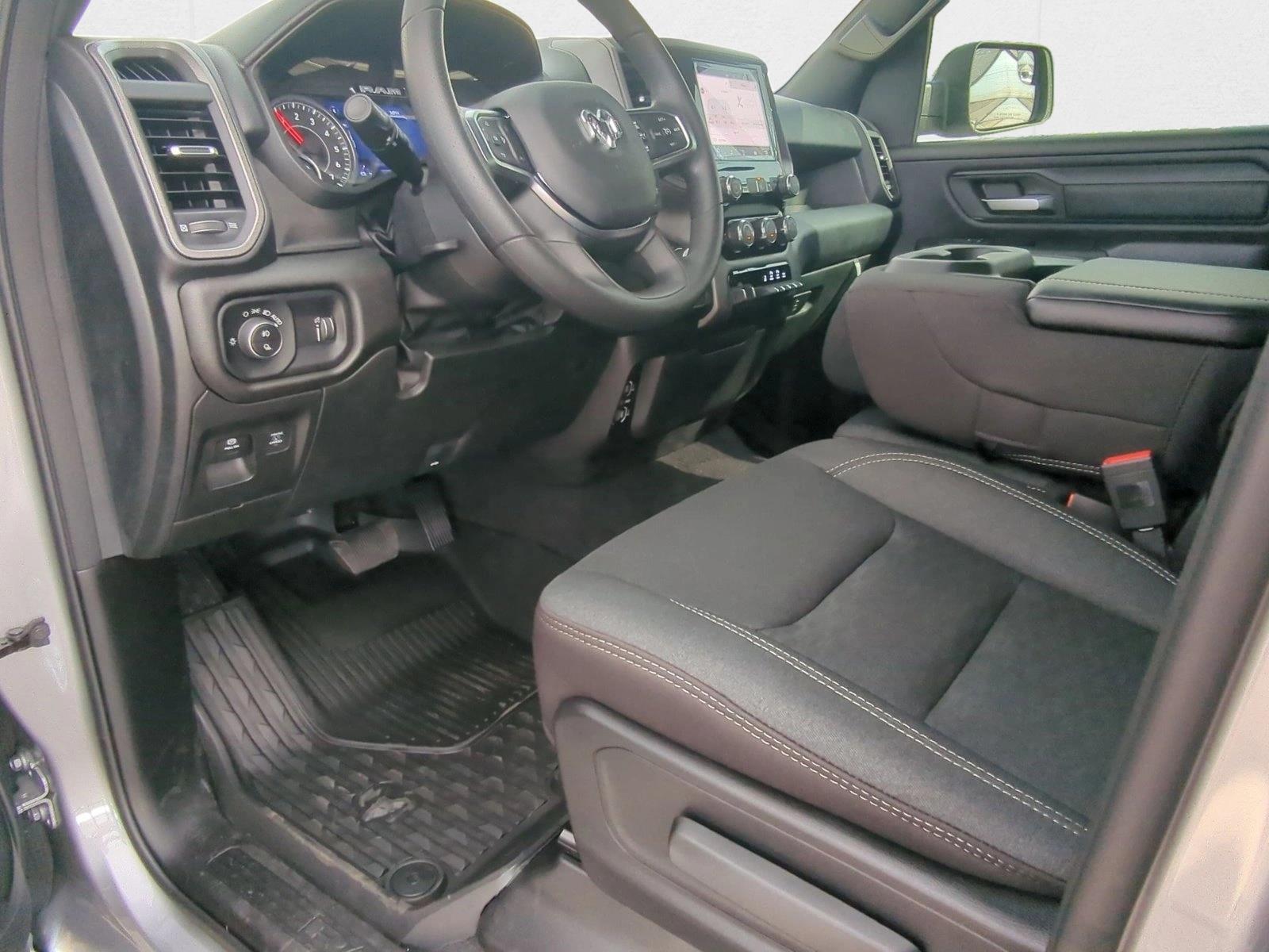 2026 Ram 1500 Warlock photo 3