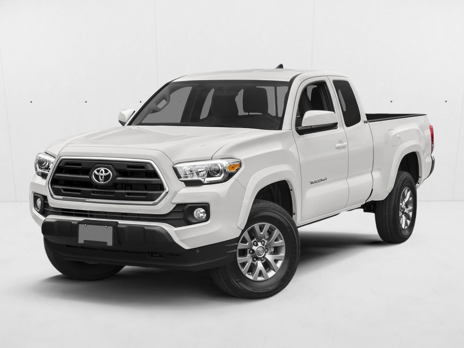 2017 Toyota Tacoma SR5's photo