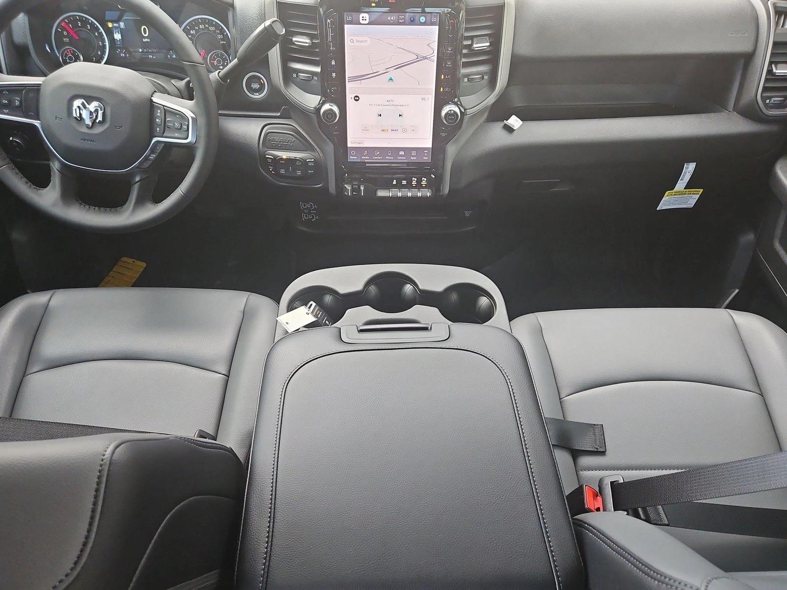 2025 RAM 2500 Tradesman - Photo 15