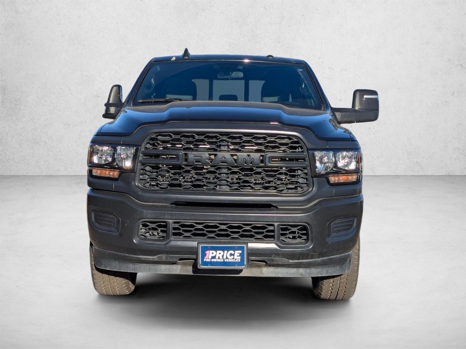 2024 Ram 2500 Tradesman photo 2