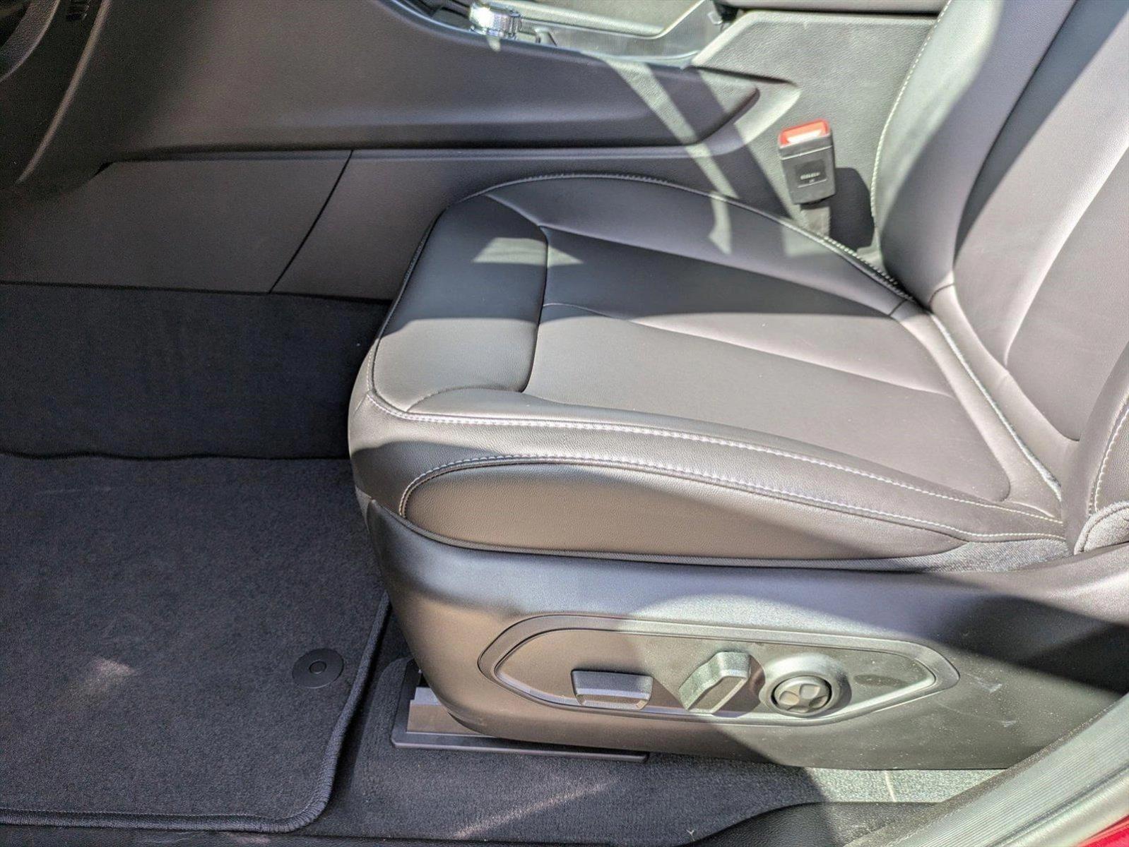 2025 Jeep Grand Cherokee Limited photo 4