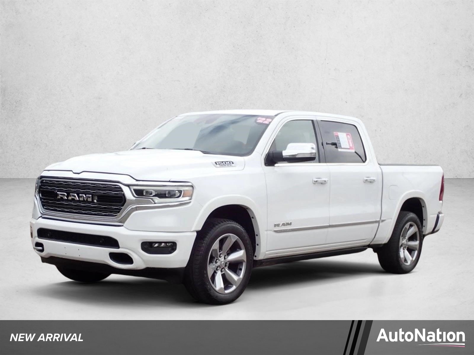 2022 RAM 1500 Limited 4x4 Crew Cab 5'7's photo