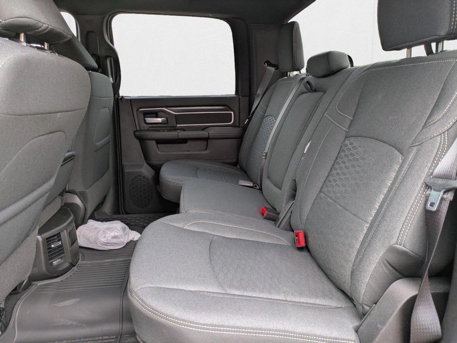 2025 RAM 2500 Big Horn - Photo 15