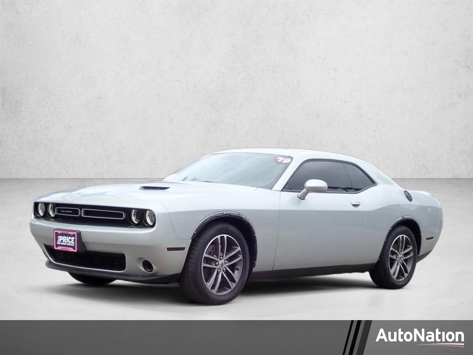 2019 Dodge Challenger SXT Auto AWD's photo