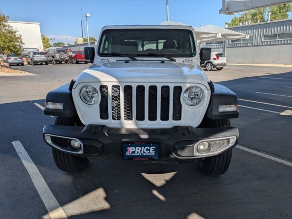 Used 2023 Jeep Gladiator Sport S Crew Cab Pickup