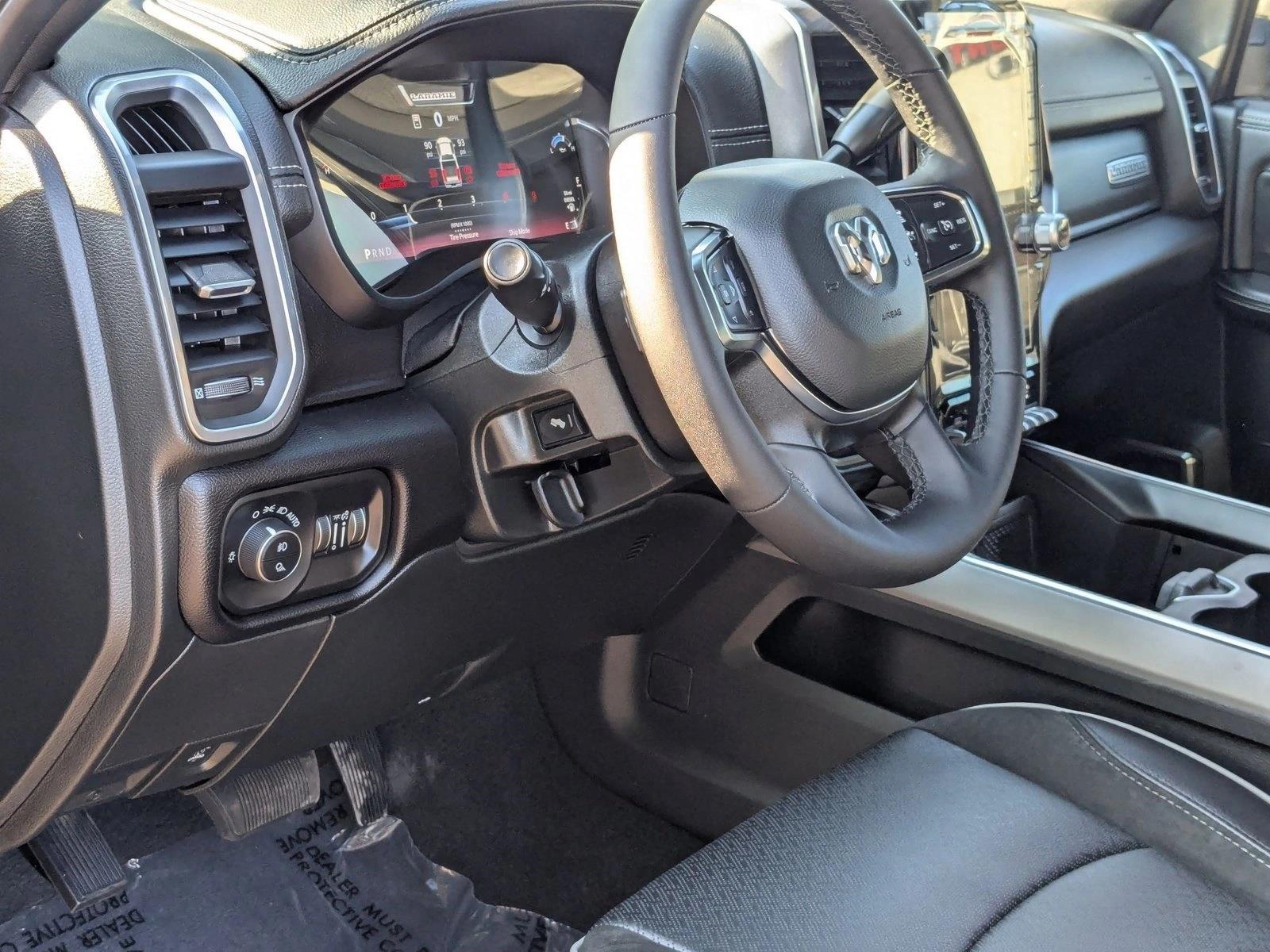 2025 Ram 3500 Laramie photo 3