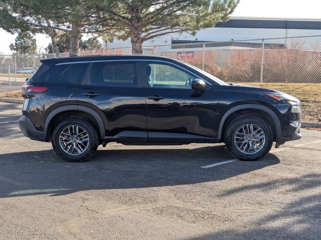 Used 2023 Nissan Rogue S Sport Utility
