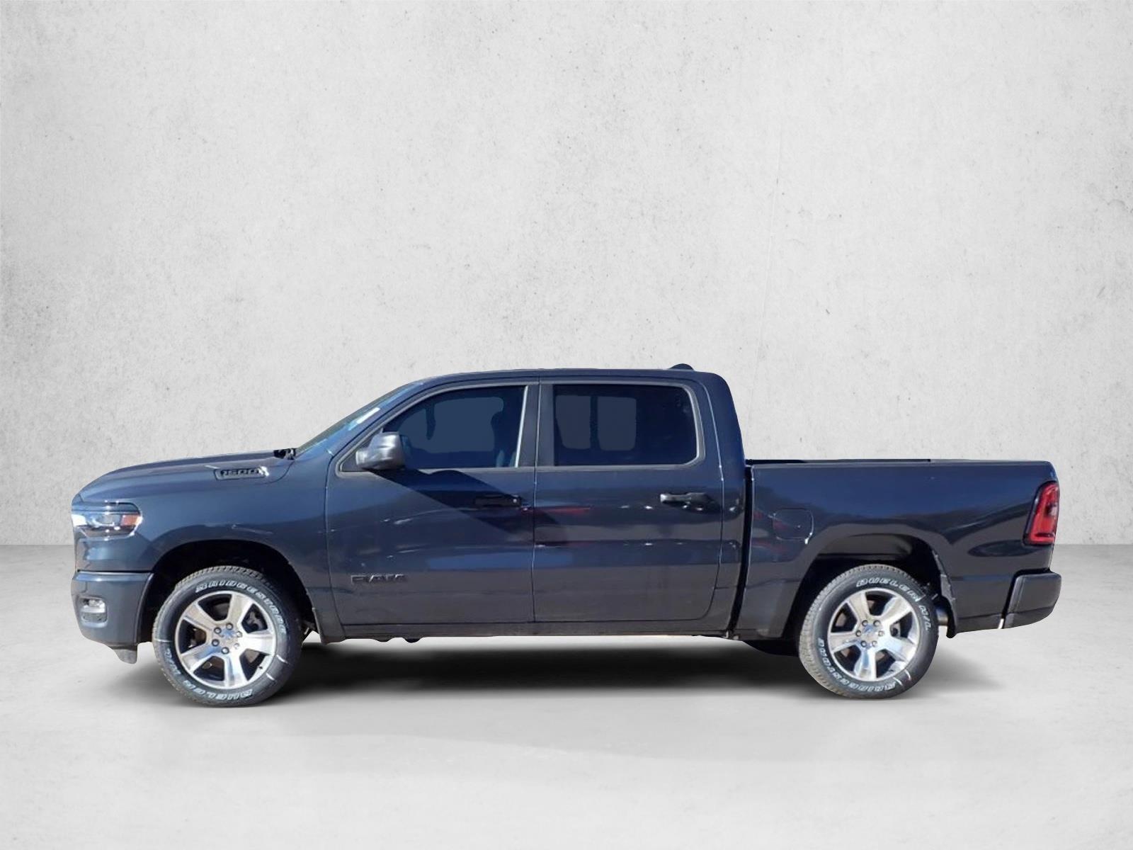 New 2026 Ram 1500 Express Truck Crew Cab