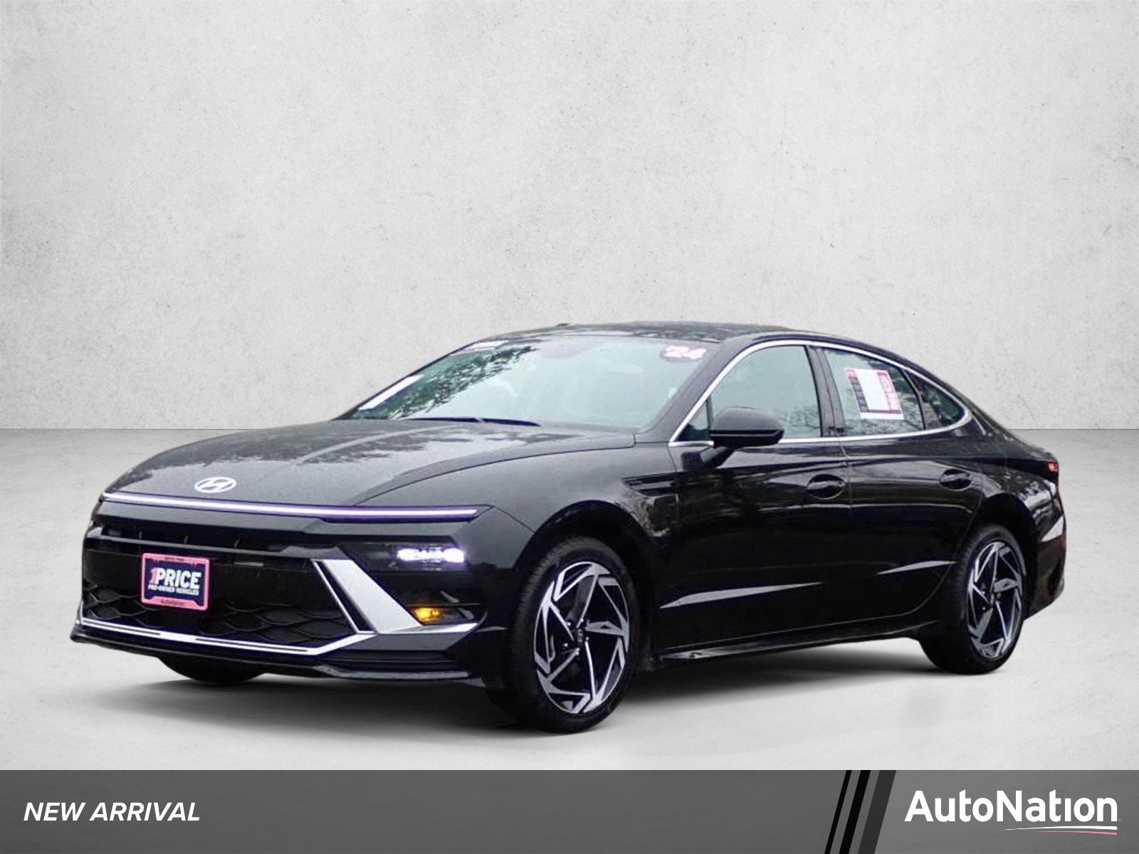 Used 2024 Hyundai Sonata SEL 4dr Car